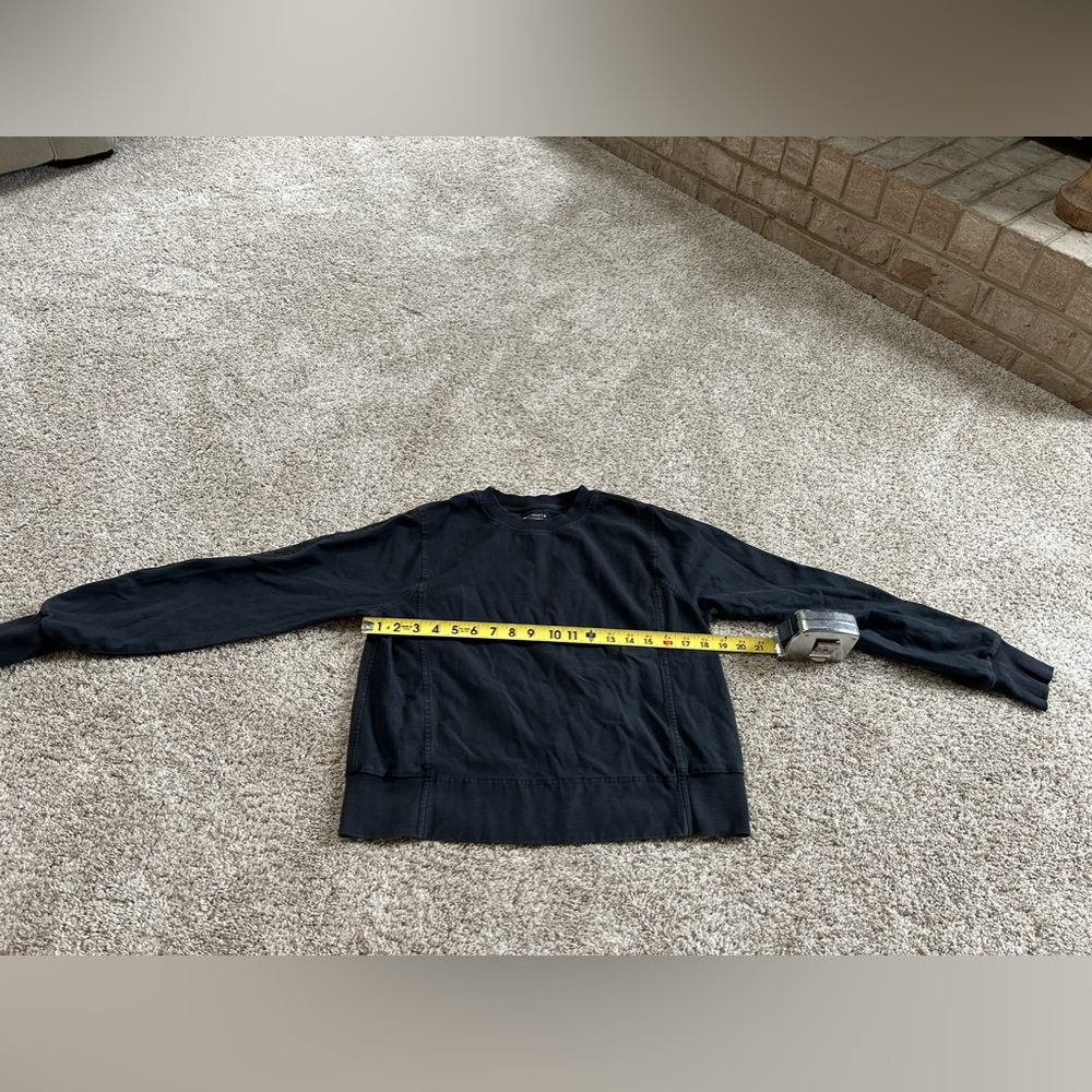 Black womens crewneck sweatshirt